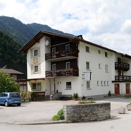ホテル Haus Gamsblick ウムハウゼン エクステリア 写真